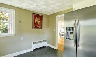 23 Robert Cir, Cranston, RI 02905