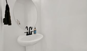 15150 S WILD HORSE Way, Bluffdale, UT 84065