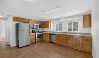 7201 Canary Ln NE, Albuquerque, NM 87109
