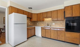 4017 N STAFFORD St, Arlington, VA 22207