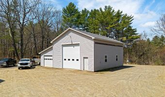 816 Riverside Dr, Augusta, ME 04330