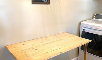 258 Johnson St, Alderson, WV 24910