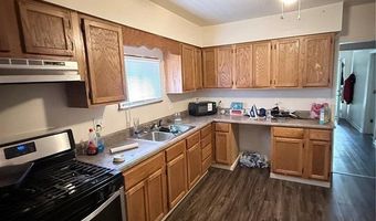 1108 Harrison St, Alton, IL 62002