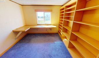 15819 HIGHWAY 101, Brookings, OR 97415