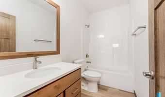901 S Brek Ave, Brandon, SD 57005