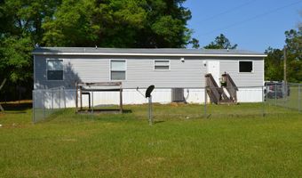 214 Lakepoint Rd, Alford, FL 32420