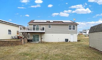 10 HEIGHTS Ct, Abbottstown, PA 17301