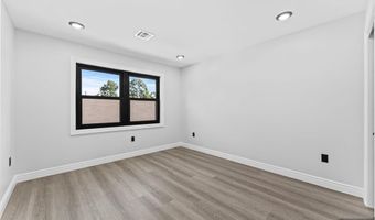 51-59 Bedford 3C, Bergenfield, NJ 07621