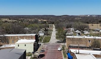 419 W Main St, Barnsdall, OK 74002