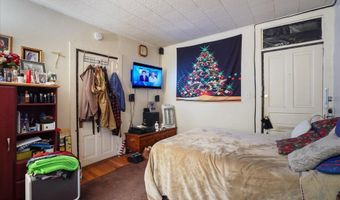 300 FRIEDENSBURG Rd, Reading, PA 19606