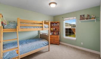60 Clinton Ln, Belgrade, MT 59714