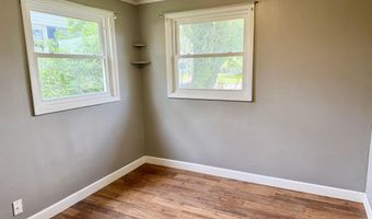 136 W Elizabeth St, Alma, MI 48801