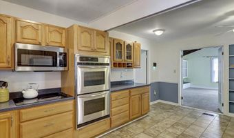12704 HOVEN Ln, Bowie, MD 20716