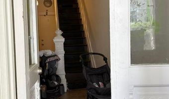 437 Allen St, Allentown, PA 18102