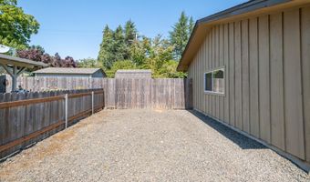 153 Peach Tree Ln, Albany, OR 97321