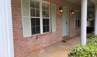 1010 DEKALB St, Auburn, GA 36830
