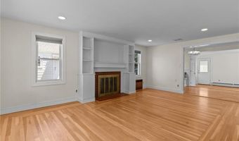 65 Howland Rd, Cranston, RI 02910