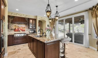 15718 Creek Hills Rd, El Cajon, CA 92021