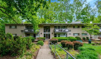7717 DONNYBROOK Ct 103, Annandale, VA 22003