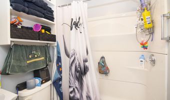 140 Echo Hill Rd, Alderson, WV 24910