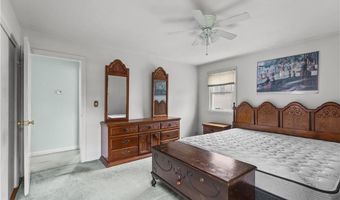 78 Ellery Rd, Newport, RI 02840
