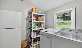 4243 White Way Dr, Austell, GA 30106