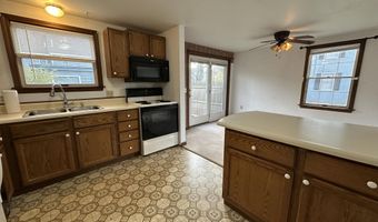 90 Baldwin Dr, Bangor, ME 04401