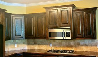 143 Silver Springs Dr, Benton, AR 72015