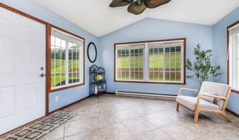 3302 Brook Holw, Asbury, IA 52002