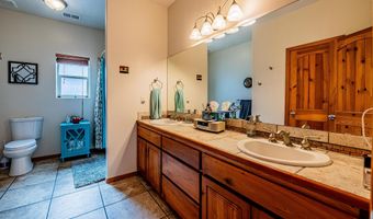 33 Via Luna, Algodones, NM 87001