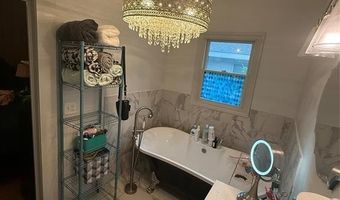 1522 S 9th St, Chickasha, OK 73018