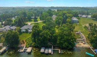1308 Geneva Dr, Alexandria, MN 56308
