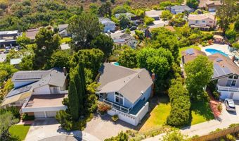 5230 Harbour Heights Ct, San Diego, CA 92109
