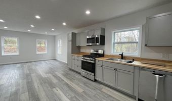 106 Carter Ln, Barrackville, WV 26559