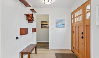 208 Valencia Ave, Aptos, CA 95003