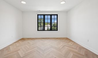 100 E Putnam Ave 211, Cos Cob, CT 06807