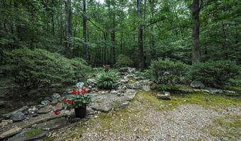 4 Tirar Ln, Hot Springs Village, AR 71909