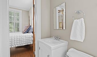 1704 Fair St, Camden, SC 29020