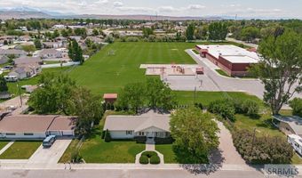 390 Tana Dr, Blackfoot, ID 83221