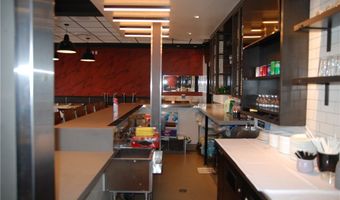 17620 Ventura Blvd, Encino, CA 91316