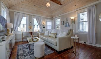 5 Bowles Ave, Bar Harbor, ME 04609