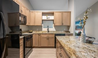 6 Valleywood Ct, Asheville, NC 28803