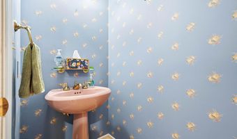 160 Yerington Ct, Glenbrook, NV 89413