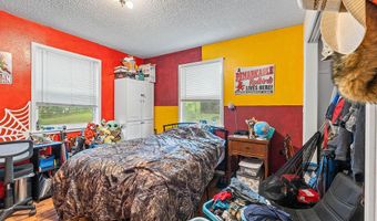 106 Black Oak Rd, Anderson, MO 64831