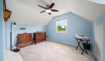 6926 VANDERBILT Dr, Alexandria, VA 22307