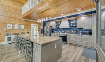 1600 Mary Lamons Rd, Afton, TN 37616