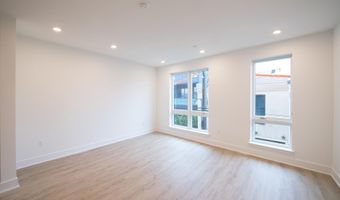 1325 N LEE St 400, Philadelphia, PA 19125