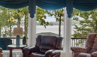 5 Galeon Ln, Hot Springs Village, AR 71909