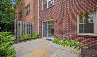 5105 SKYLINE VILLAGE Ct #8, Alexandria, VA 22302