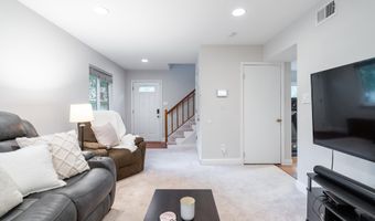 7911 CASA GRANDE Pl 122-A, Alexandria, VA 22309